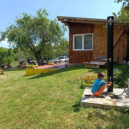 캠프장 Glamping Vlad *